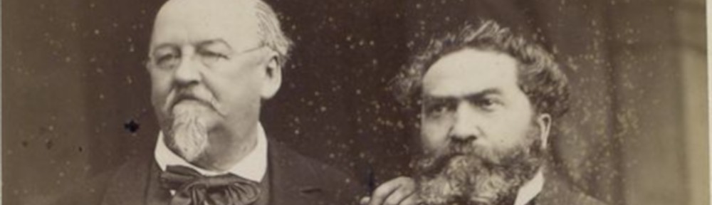 Émile Erckmann et Alexandre Chatrian debout, photographie de Pierre Petit